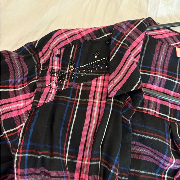 NWOT Evri Black & Hot Pink Plaid Long Sleeve ButtonUp Embellished Top Women’s 2X - Picture 3 of 10